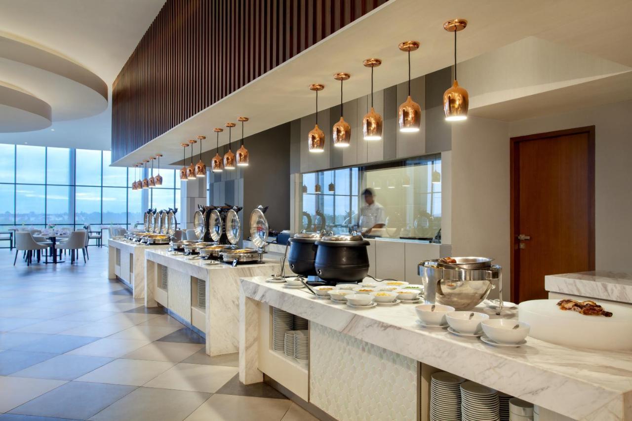 Wyndham Opi Hotel Palembang Exteriér fotografie