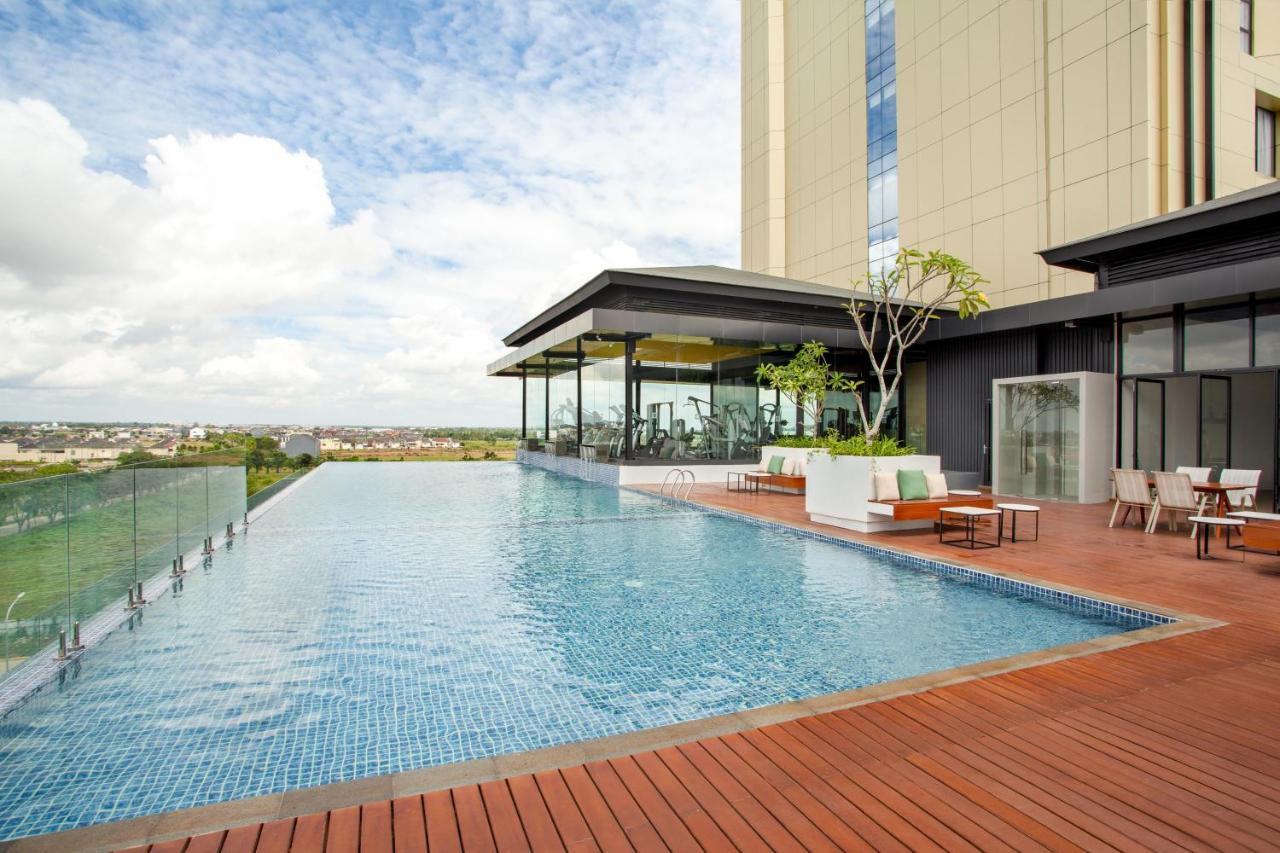 Wyndham Opi Hotel Palembang Exteriér fotografie
