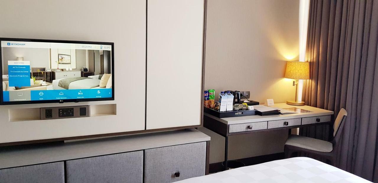 Wyndham Opi Hotel Palembang Exteriér fotografie